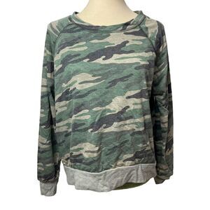 Green gray Cream army Camouflage Long Sleeve Crew Neck Stretchy long sleeve M